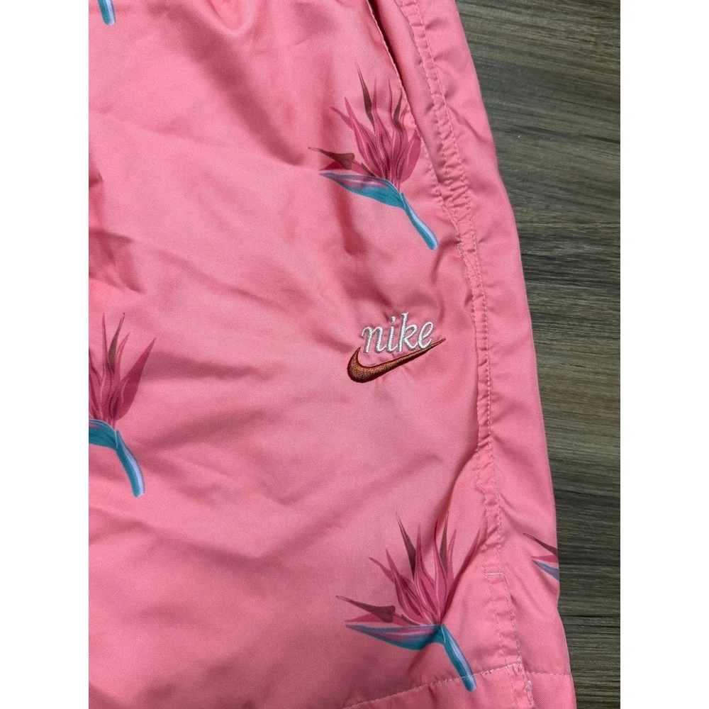 Nike Woven Flow Shorts Pink Bird of Paradise Floral (DQ3487-603) Size Medium